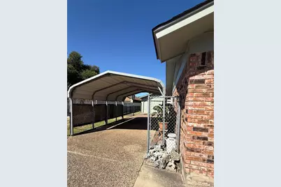 205 Parkway Drive, Cedar Park, TX 78613 - Photo 9