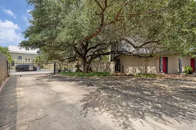 2500 Steck Avenue #6, Austin, TX 78757 - Photo 3