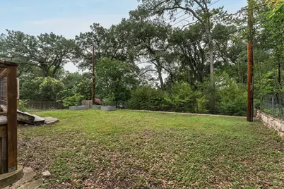 1204 W 22 1/2 Street, Austin, TX 78705 - Photo 19