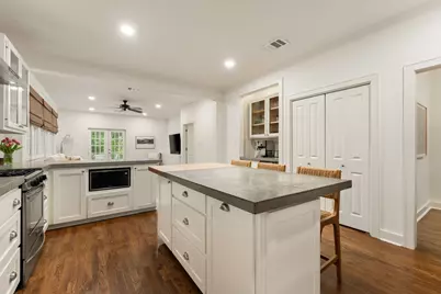 1204 W 22 1/2 Street, Austin, TX 78705 - Photo 7