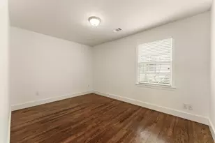 1204 W 22 1/2 St, Austin, TX 78705 - Photo 15