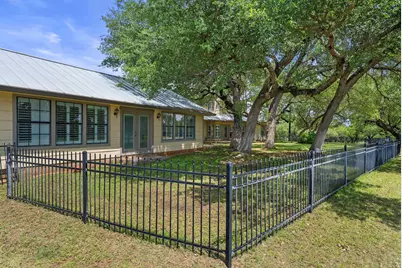539 Oak Vista Drive, Burnet, TX 78611 - Photo 33