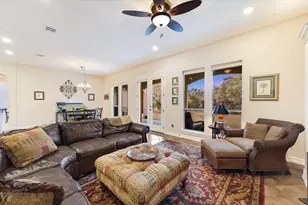 2609 Camel Tr, New Braunfels, TX 78132 - Photo 21