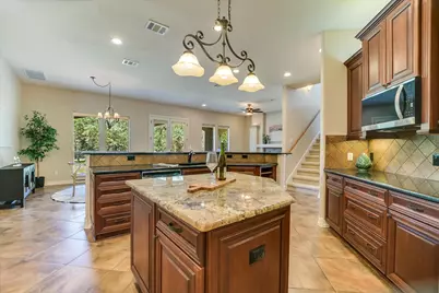 2609 Camel Trail, New Braunfels, TX 78132 - Photo 21