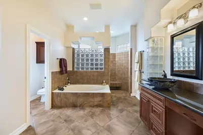 2609 Camel Trail, New Braunfels, TX 78132 - Photo 25