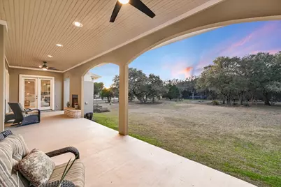 2609 Camel Trail, New Braunfels, TX 78132 - Photo 33