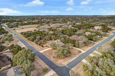 2609 Camel Trail, New Braunfels, TX 78132 - Photo 37