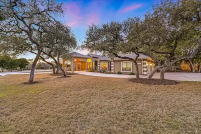 2609 Camel Trail, New Braunfels, TX 78132 - Photo 3