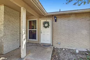 1403 Waterloo Tr, Austin, TX 78704 - Photo 5