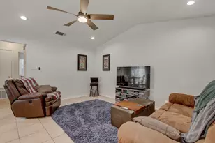 1403 Waterloo Tr, Austin, TX 78704 - Photo 21