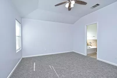 401 Bandara Woods Boulevard, Elgin, TX 78621 - Photo 9