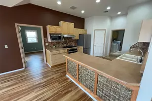 10106 Schmidt Ln, Manor, TX 78653 - Photo 7