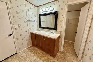 3075 FM2001, Buda, TX 78610 - Photo 15