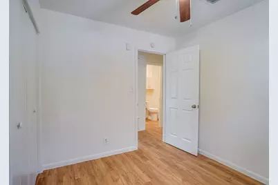 509 Treys Way, Austin, TX 78745 - Photo 15