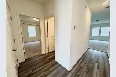 102 Gemsbok Road, Hutto, TX 78634 - Photo 9