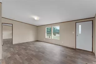 178 Ponderosa Loop, Paige, TX 78659 - Photo 3