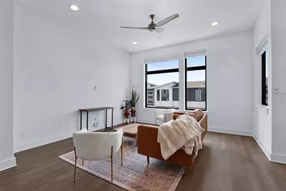 2050 Lohmans Spur Road #501, Lakeway, TX 78734 - Photo 11