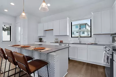 2050 Lohmans Spur Road #501, Lakeway, TX 78734 - Photo 5