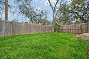7105 Cannonleague Dr, Austin, TX 78745 - Photo 15