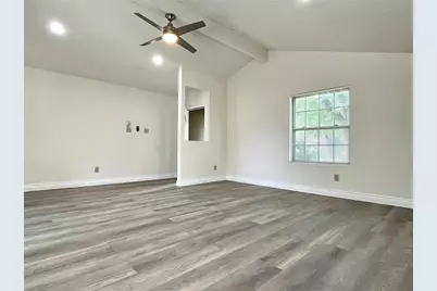 1729 Cricket Hollow Drive, Austin, TX 78758 - Photo 5