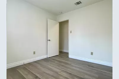 1729 Cricket Hollow Drive, Austin, TX 78758 - Photo 13