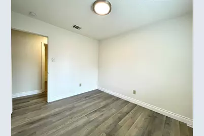 1729 Cricket Hollow Drive, Austin, TX 78758 - Photo 15
