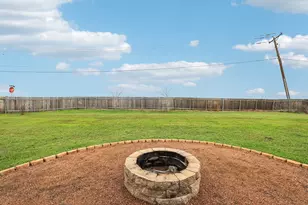 101 Blanco Dr, Hutto, TX 78634 - Photo 31