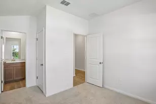132 Woodbrook Dr, Georgetown, TX 78674 - Photo 11