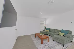 353 Marty Allen Loop, Jarrell, TX 76537 - Photo 11