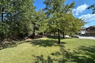 1310 W Parmer Ln, Austin, TX 78727 - Photo 21