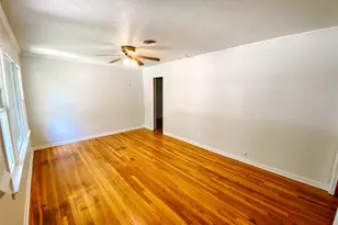 1808 Princeton Ave, Austin, TX 78757 - Photo 5