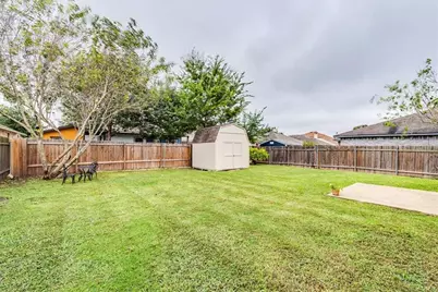 221 Primrose Boulevard, Kyle, TX 78640 - Photo 27