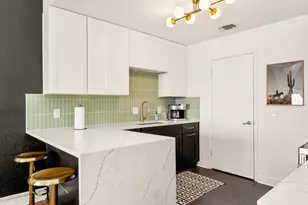 3306 Hyclimb Cir, Austin, TX 78723 - Photo 5