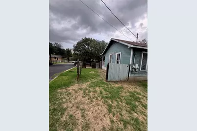 2503 Walter Street, Austin, TX 78702 - Photo 7