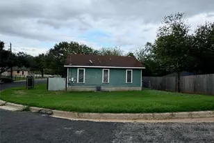 2503 Walter St, Austin, TX 78702 - Photo 9