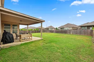 214 Cyril Dr, Hutto, TX 78634 - Photo 27