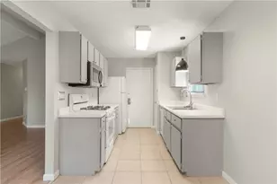 11931 Rosethorn Dr, Austin, TX 78758 - Photo 9