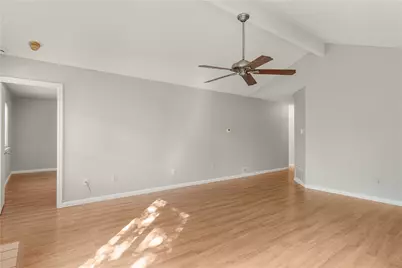 11931 Rosethorn Drive, Austin, TX 78758 - Photo 7