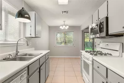 11931 Rosethorn Drive, Austin, TX 78758 - Photo 3