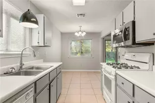 11931 Rosethorn Dr, Austin, TX 78758 - Photo 3