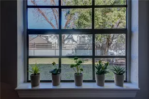 1005 Nile St, Austin, TX 78702 - Photo 13