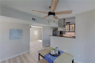 1005 Nile St, Austin, TX 78702 - Photo 9