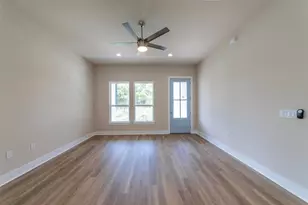 627 Birch Ln, Cottonwood Shores, TX 78657 - Photo 7