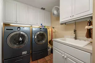 12609 Lyndon Dr, Austin, TX 78732 - Photo 29
