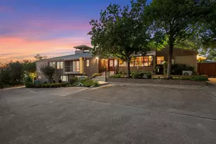 12609 Lyndon Dr, Austin, TX 78732 - Photo 3