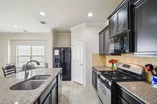 10221 Pinnacle Crest Loop, Austin, TX 78747 - Photo 7