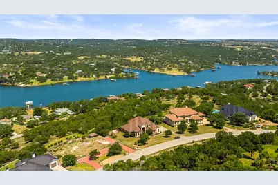 2702 Lakehurst Road, Spicewood, TX 78669 - Photo 39