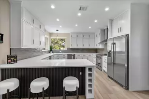 105 Rupen Dr, Lakeway, TX 78734 - Photo 9