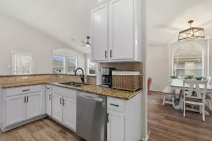 11528 Running Brush Ln, Austin, TX 78717 - Photo 15