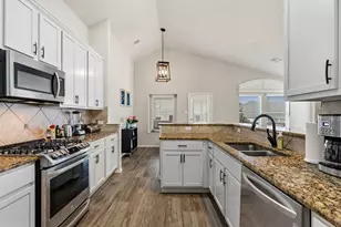 11528 Running Brush Ln, Austin, TX 78717 - Photo 13